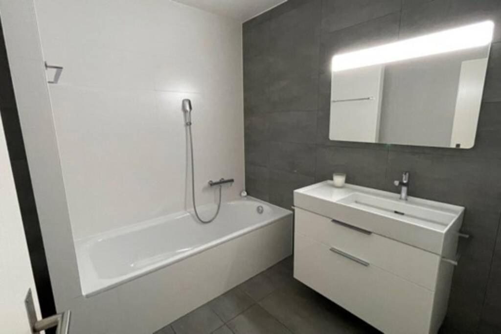 Voeens, St-Blaise, Logement Entier - 2 Chambres Marin Eksteriør billede